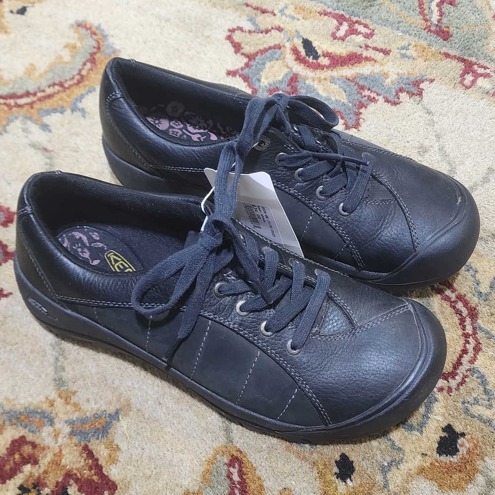 Keen Black Leather Sneakers
